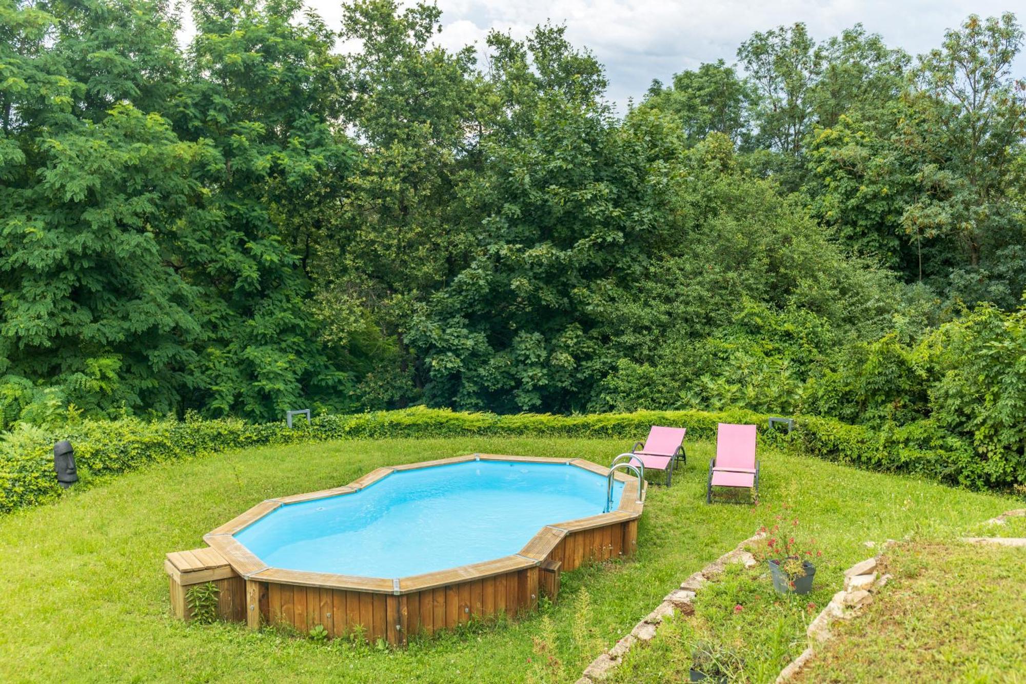 Comme Dans Un Ecrin - T2 De 50 M² Avec Jardin, Terrasse Et Piscine Apartment Vernaison Luaran gambar